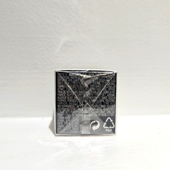 GIORGIO ARMANI CREMA NERA LIGHT REVIVING EYE CREAM - Picture 2 of 3